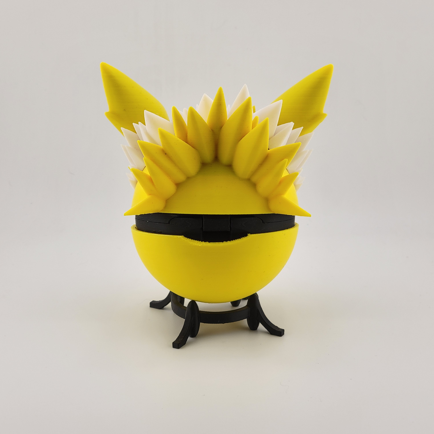 Jolteon Pokeball