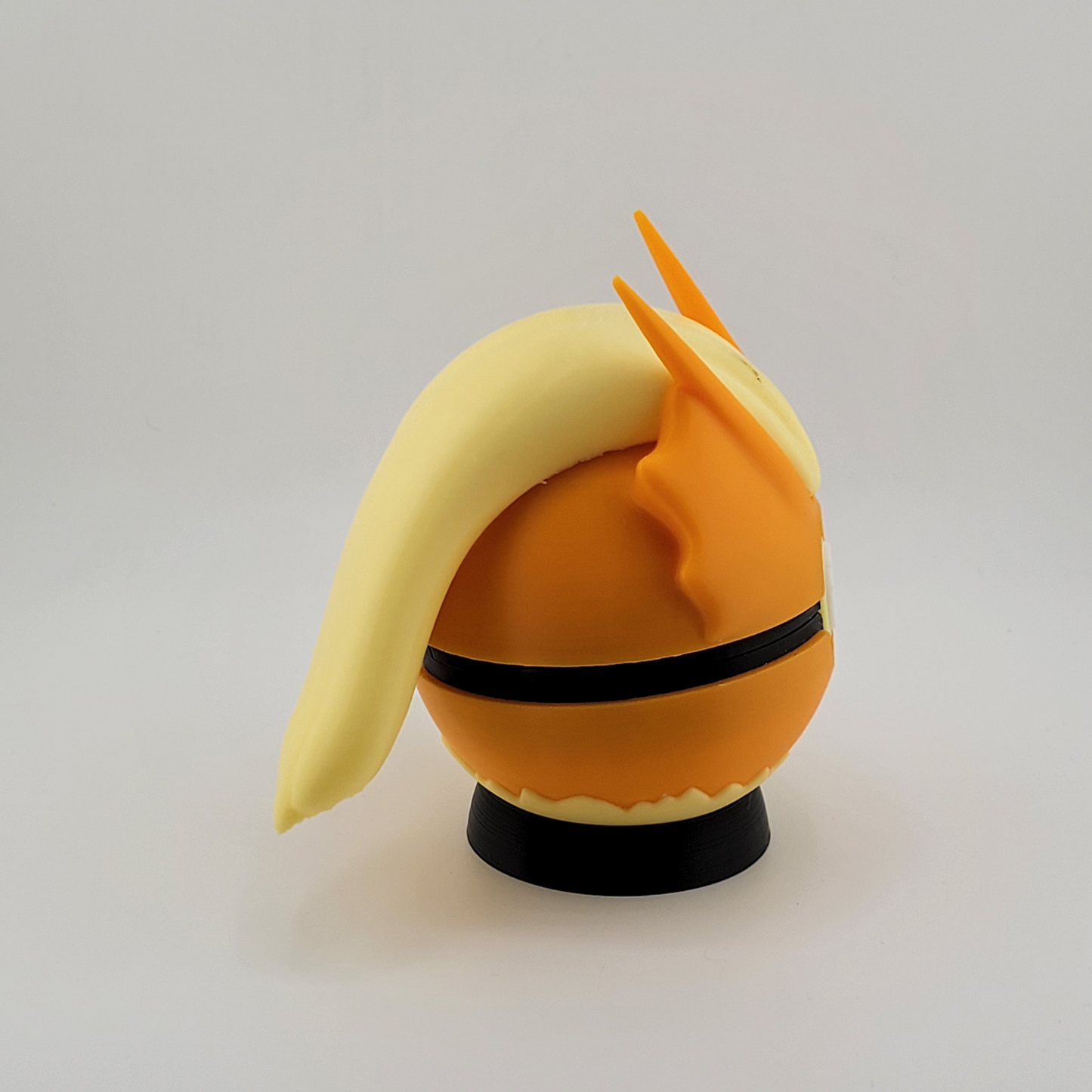 Blaziken Pokeball