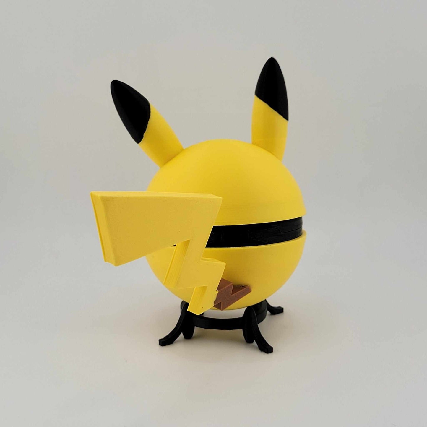 Pikachu Pokeball