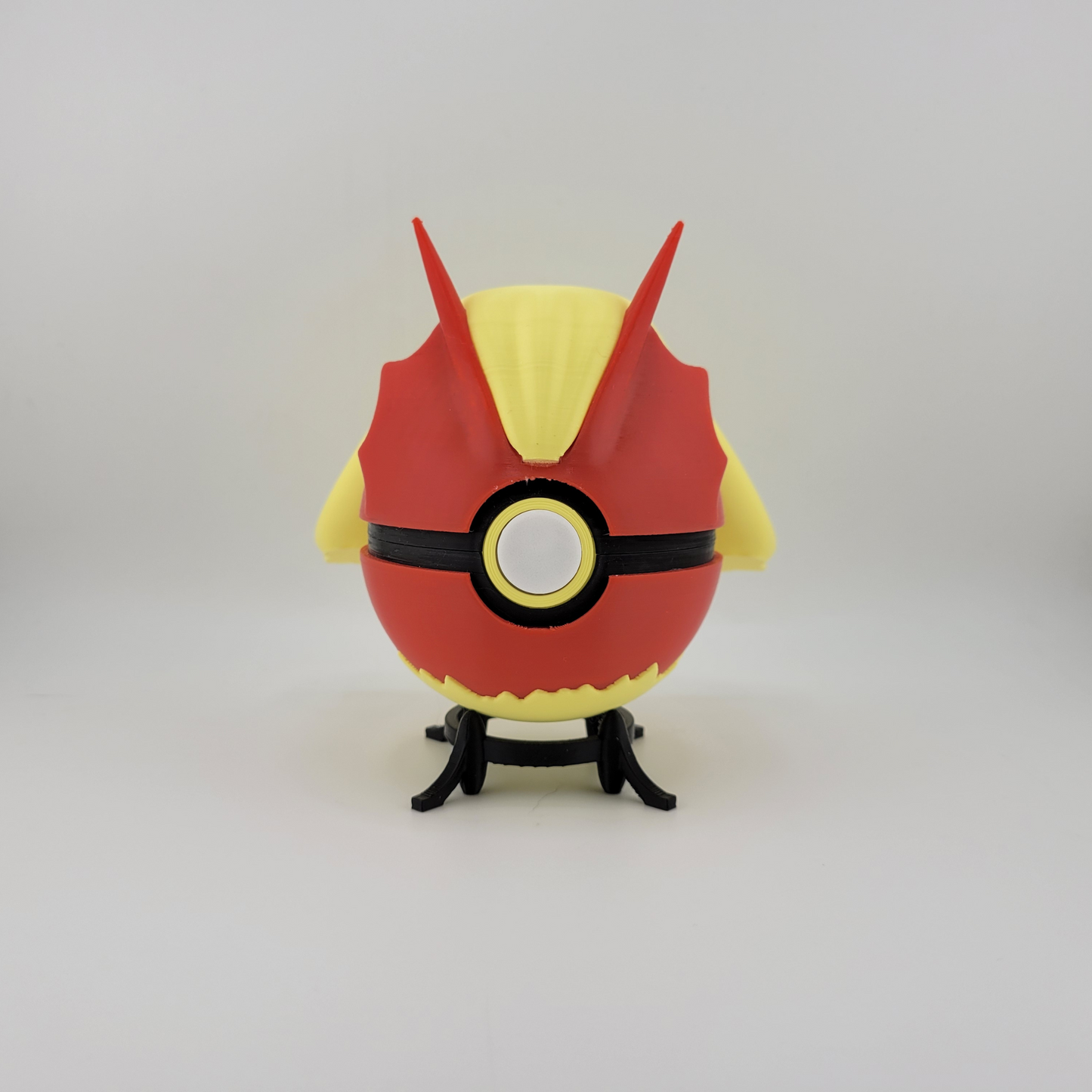 Blaziken Pokeball