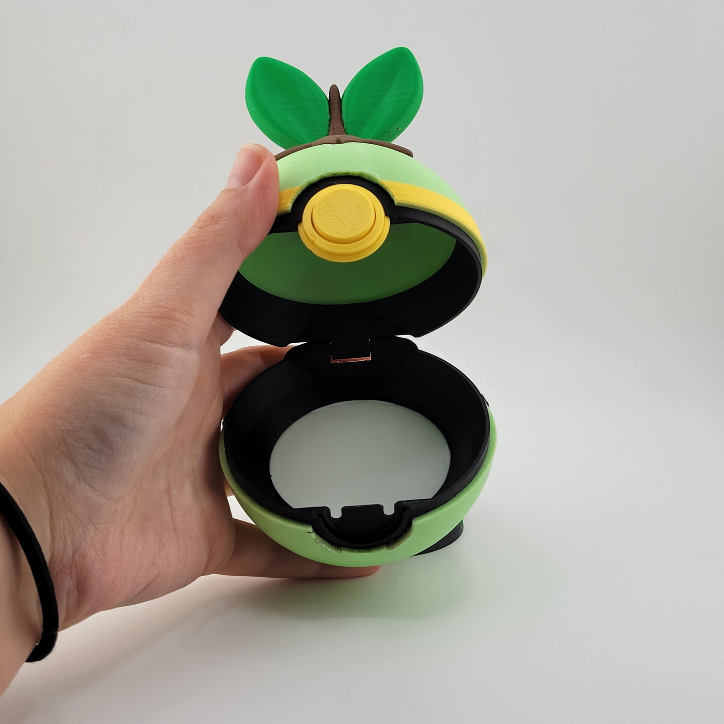 Turtwig Pokeball