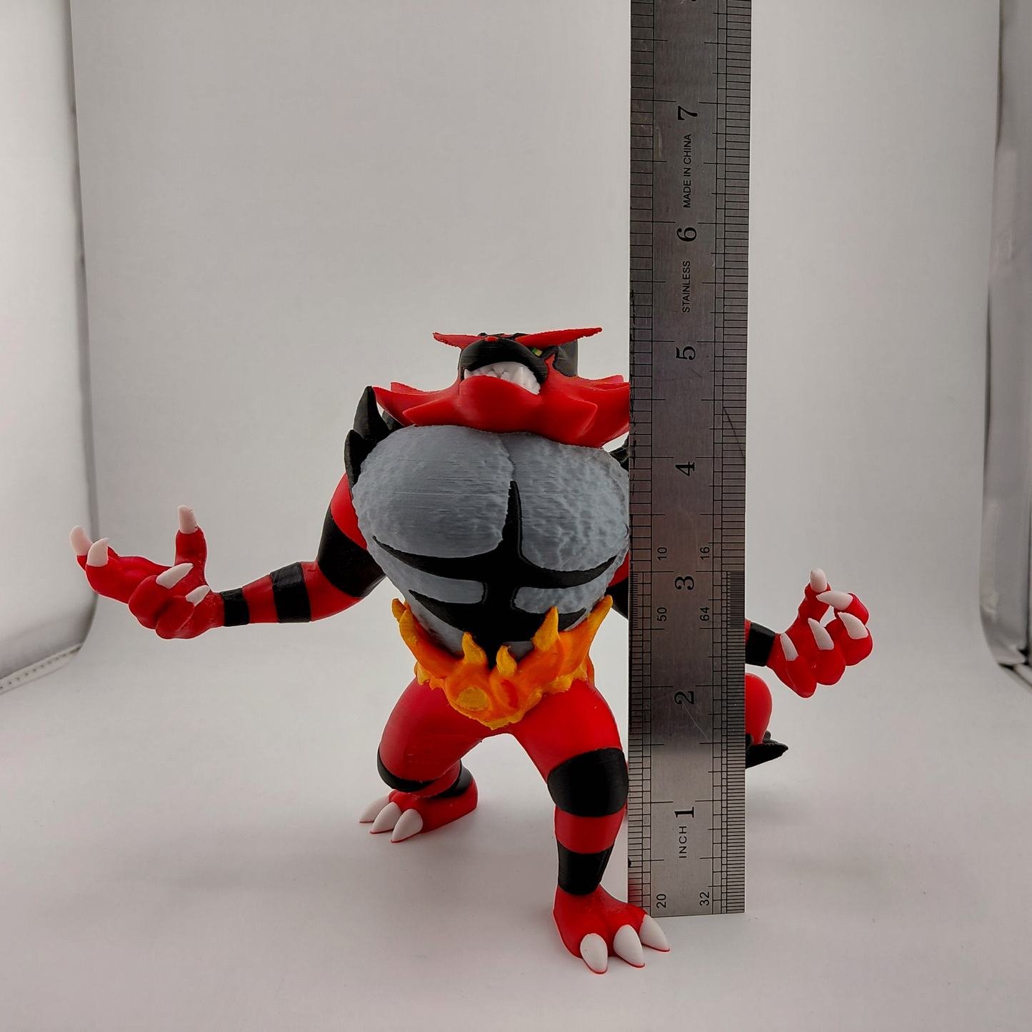 Incineroar Statue