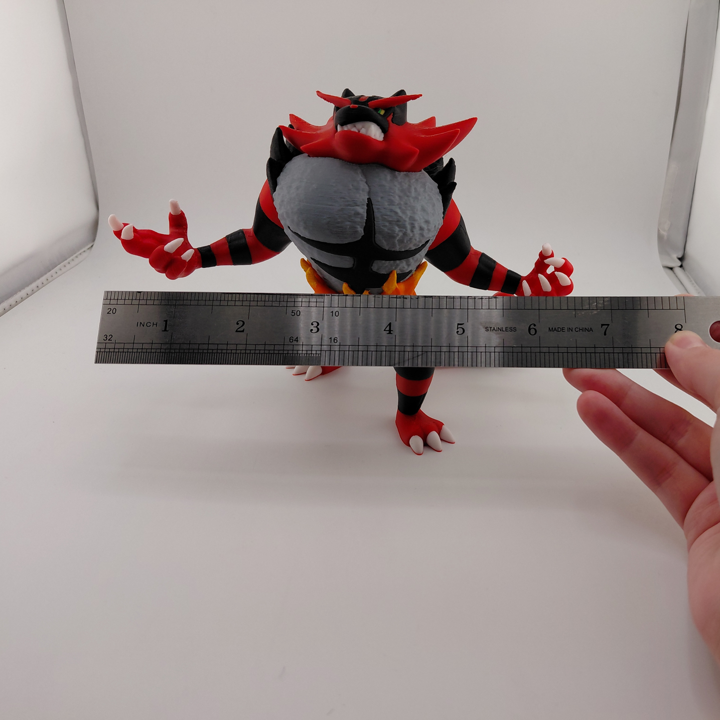 Incineroar Statue