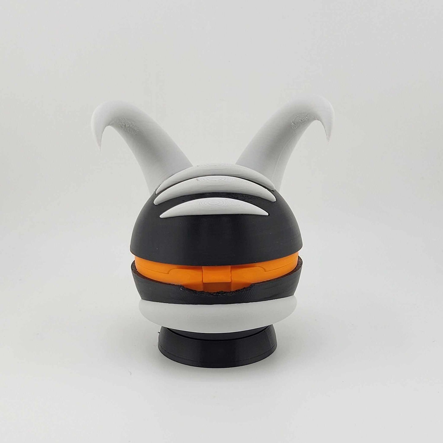 Houndoom Pokeball