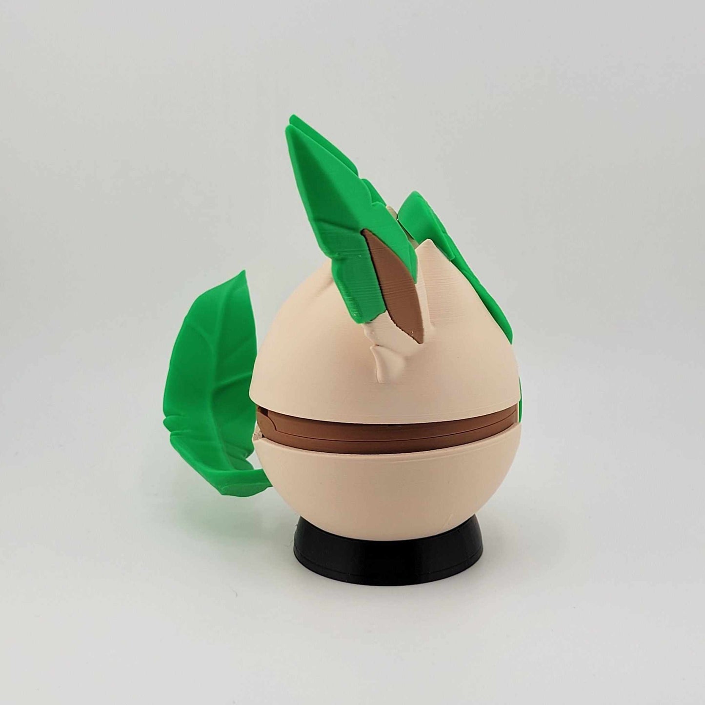 Leafeon Pokeball